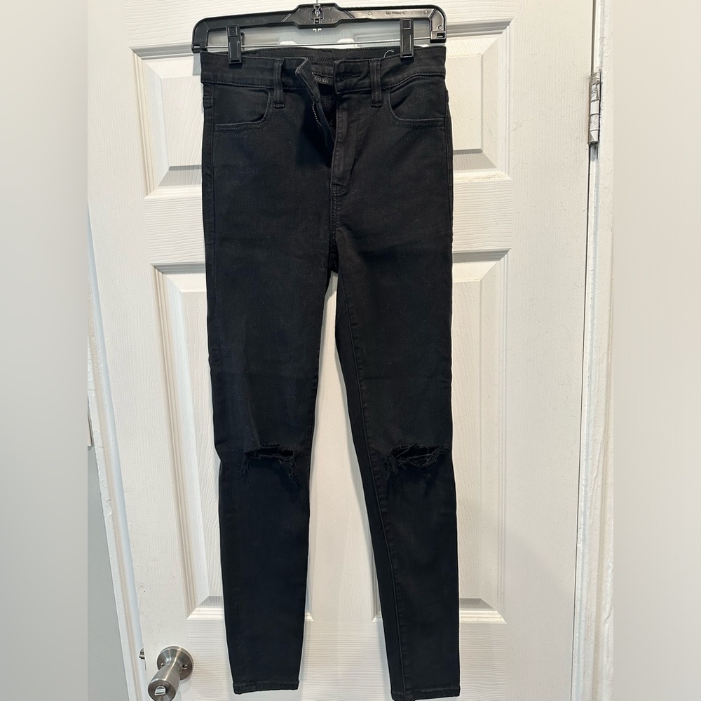 American Eagle ripped black jeans - size 4